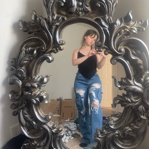 Fashion Nova Distressed Cargo Jeans - Picture 5 of 5